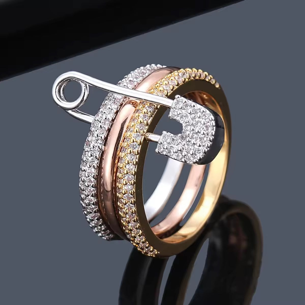 Luxury Pin – 14K Vergoldeter Zirkon-Ring