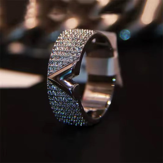 V Diamond Ring